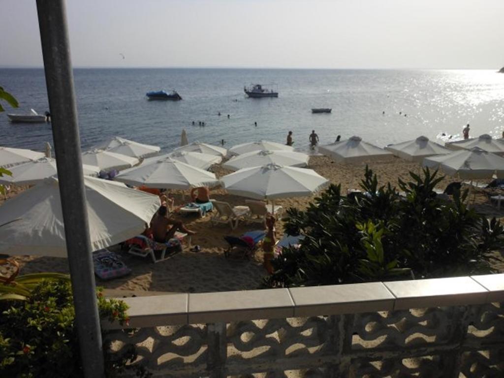 Giannis Maria Apartments Pszakúdia Szoba fotó