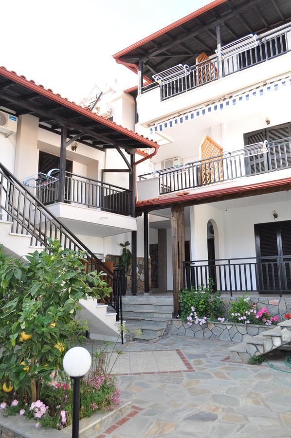 Giannis Maria Apartments Pszakúdia Kültér fotó